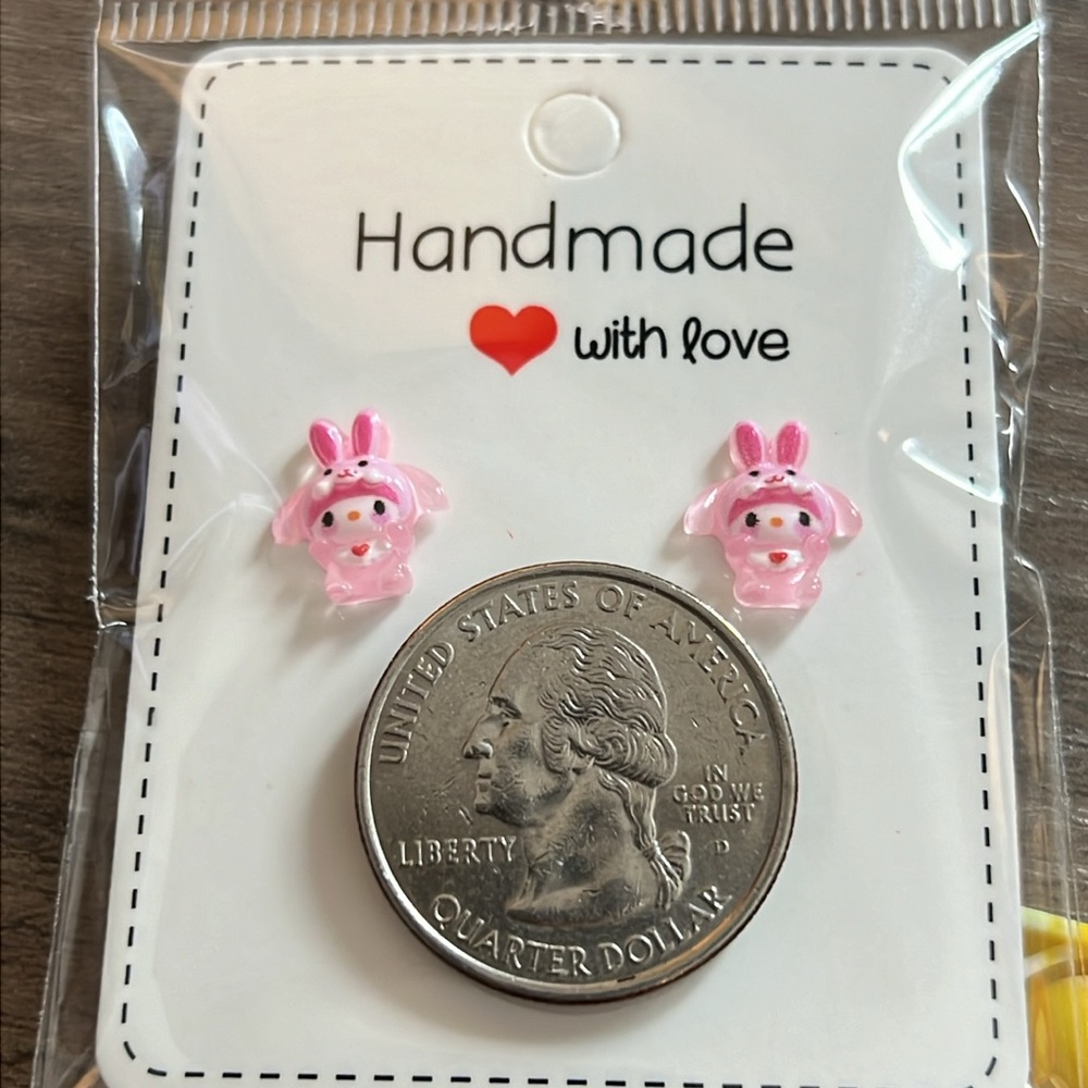 Handmade My Melody earrings - Picture 5 of 5